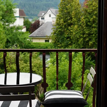 Fritzi Πανσιόν